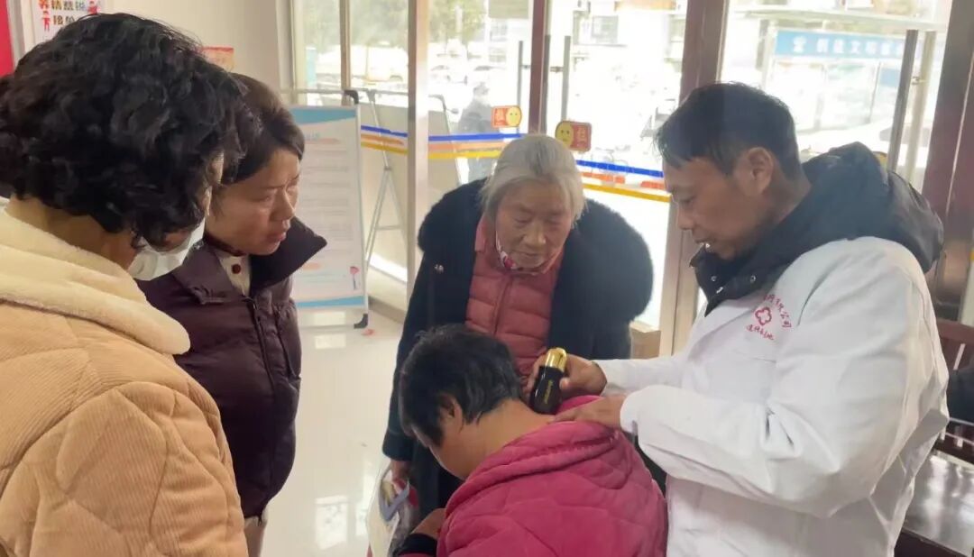 城南社區(qū)行7.jpg 城南社區(qū)行7.jpg